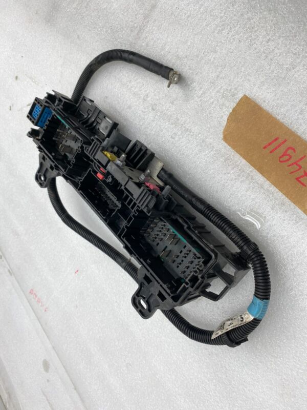 1032274 00 P 2016-2020 Tesla Model S Front Trunk Engine Bay Under Hood Fuse Box 12V Assembly
