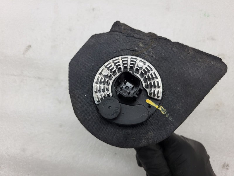 106747300H 2012-2020 Tesla Model S Battery Auxiliary Water Coolant Pump Foam Isolated Assy