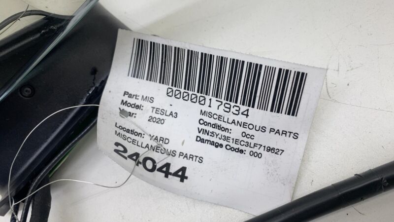 106878700E 2017-2023 Tesla Model 3 Front Triple Camera w/ Interior Rear View Mirror & Cable
