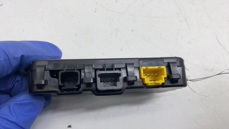 ⭕ 2017-2023 Model 3 Front Passenger Side Seat Control Module Right 110