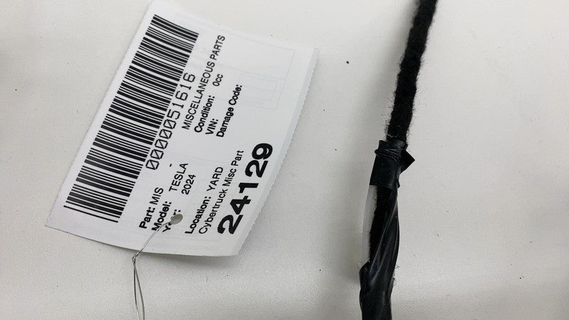178176200F 2024 2025 Tesla Cybertruck Front Cowl System Speaker Wiring Harness Cable Wire