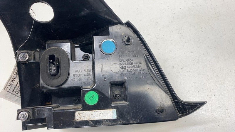 ⭕ 2017-2022 Tesla Model 3 Rear Left Exterior Taillight Outer Tail Lamp