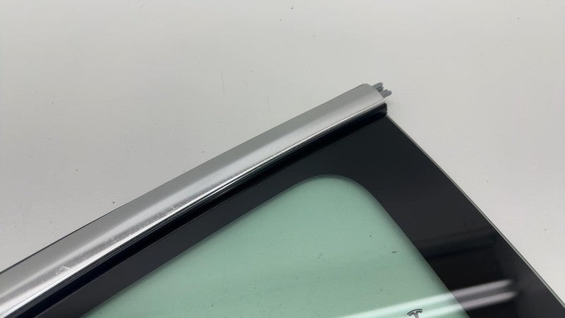 108070600H ⭕ 2017-2020 Tesla Model 3 Rear Right Quarter Fixed Window Glass OEM 1080706-00-H