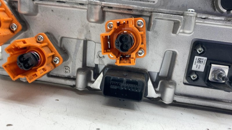 ⭕2021-2023 Polestar 2 Front Drive Motor Power Inverter Converter Modul