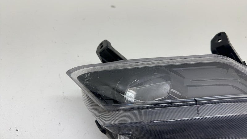 92201S1100 ⭕ 2019-2020 Hyundai Santa Fe Fog Light Left Driver Side LED Lamp OEM 92201S1100