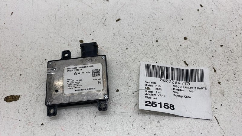 ⭕ 2022 Rivian EDV-700 Truck Rear Corner Radar Blind Spot Radar Unit PT