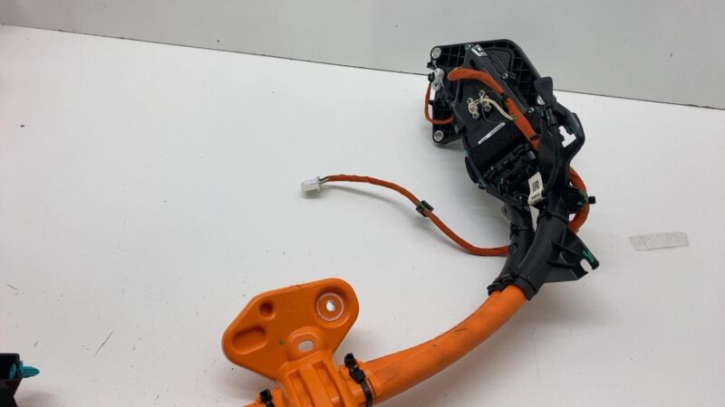 109301000G ⭕ 17-20 Tesla Model 3 High Voltage Charge Port Inlet Wiring Harness 1093010-00-G