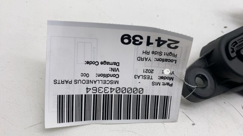 152811500D ⭕ 20-24 Model 3 Y Front or Rear Right Exterior Outer Door Handle RH 1528115-00-D
