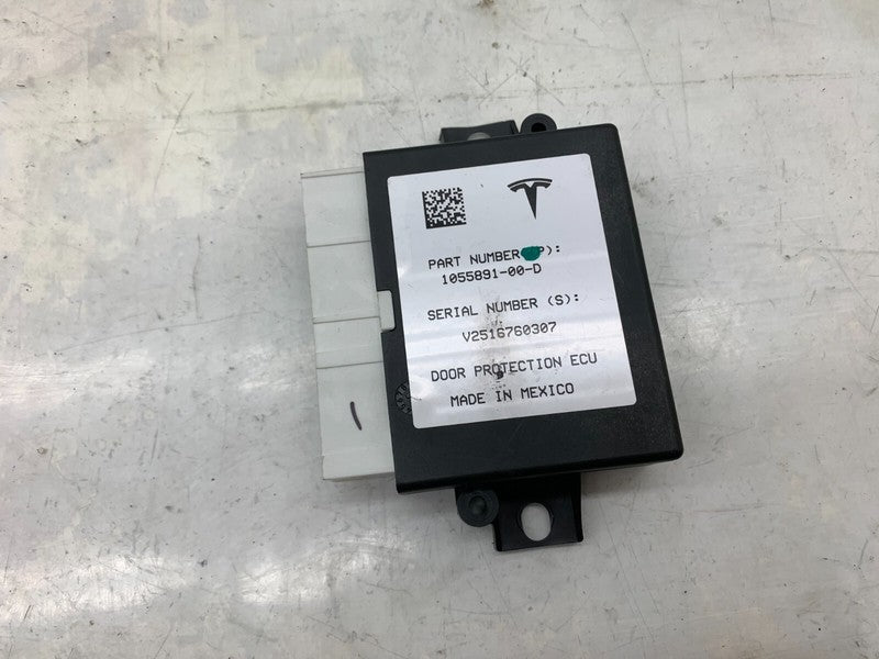 1055891 00 D ⭕16-25 Model X Falcon Door Controller Ultrasonic ECU Control Module 1055891-00-D