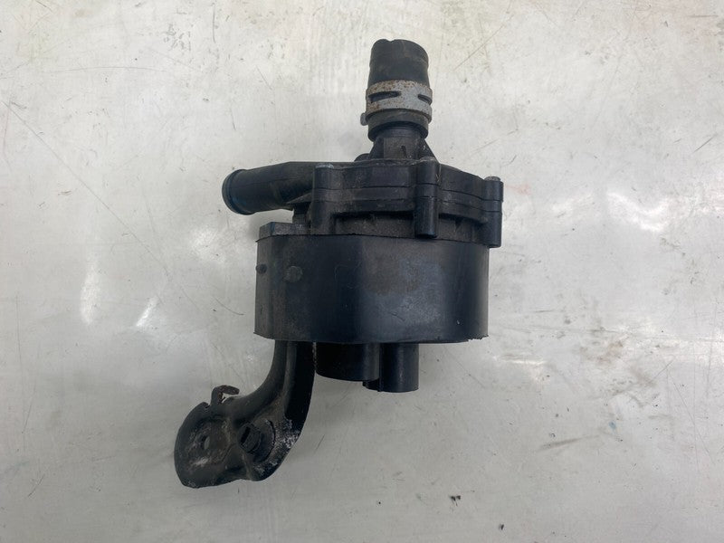 ⭕ 2016-2020 Tesla Model S Electric Auxiliary Coolant Water Pump w/ Bra