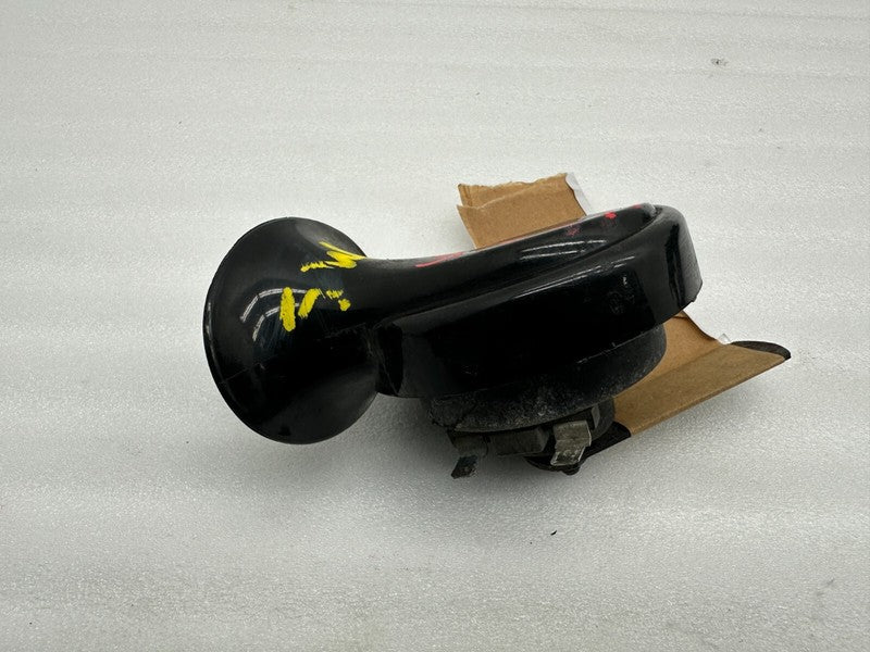 E1 0020046 ⭕2012-2020 Tesla Model S MS Seger Low Pitch Tone Horn 12V 410 Hertz with Bracket