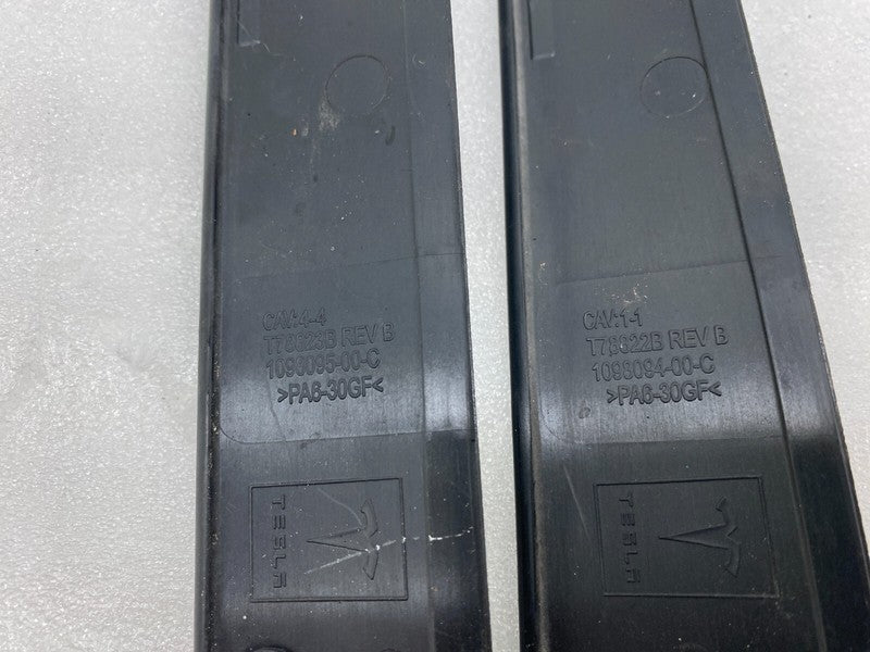 109809600C ⭕ 2017-2023 Tesla Model 3 Active Grille Shutter Trim w/ Bracket & Control Module