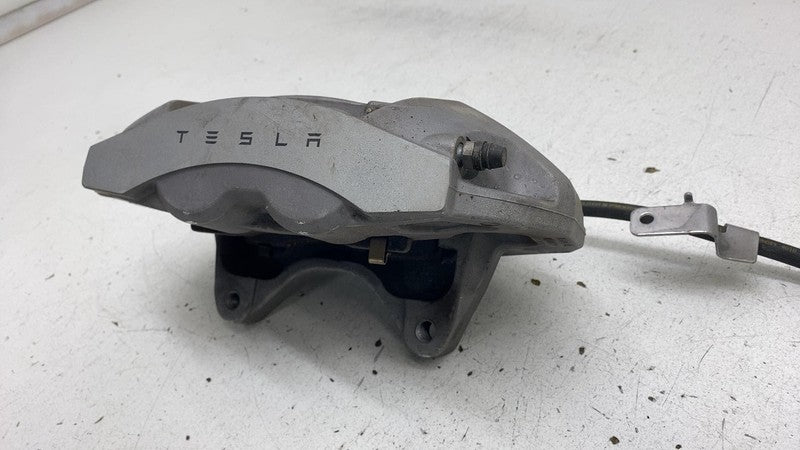 104462200D ⭕ 2017-2023 Tesla Model 3 Front Caliper w/ Brake Hose Line Right 1044622-00-D