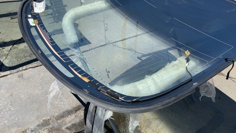 ⭕ 2017-2020 Tesla Model 3 Rear Trunk Panoramic Backlite Roof Glass Back Section