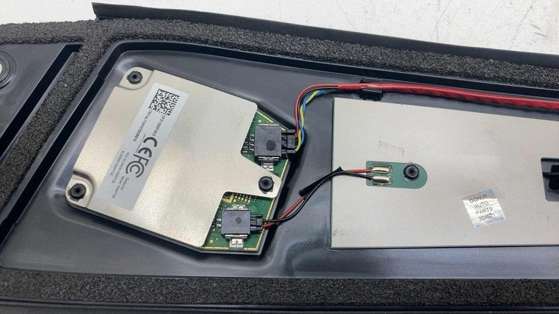 110043700D ⭕ 17-23 Model 3 Left B-Pillar Applique Glass Trim Molding w/ Camera 1100437-00-D