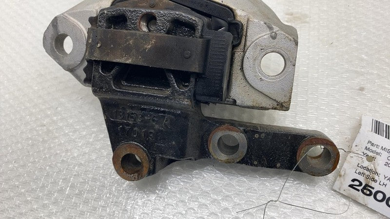 FV637M121AG 2013-2018 Ford C-Max Front Left Upper Transmission Support Mount Holder LH FWD