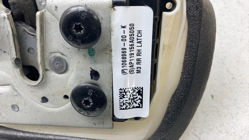 106896900K ⭕ 2017-2023 Tesla Model 3 Rear Side Door Lock Latch Actuator Right 1068969-00-K