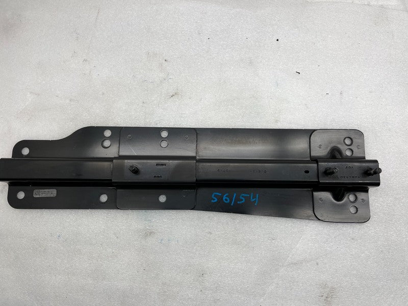 1086130 ⭕ 2016-2020 Tesla Model X Rear Driver Side 2nd Row Seat Mounting Bracket Left LH