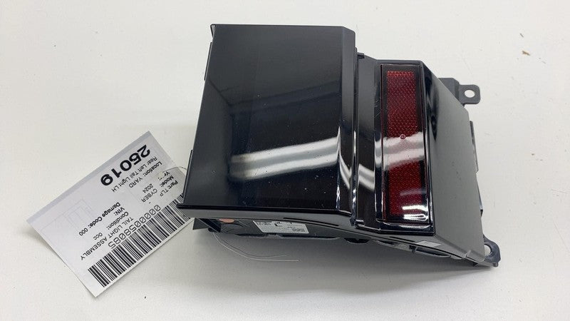 1806408-00-C ⭕ 24-25 Tesla Cybertruck Rear Left Bodyside Taillight LED Tail Lamp 1806408-00-C