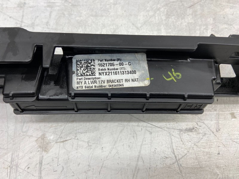 1521705 00 C ⭕ 2020-2024 Tesla Model Y MY Front Right Bumper A-Lower 12V Bracket 1521705-00-C