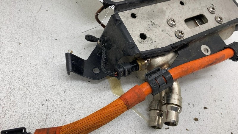 9490555 2018 2019 2020 BMW 530e G30 Electric Coolant Flow Water Auxiliary Heater Unit