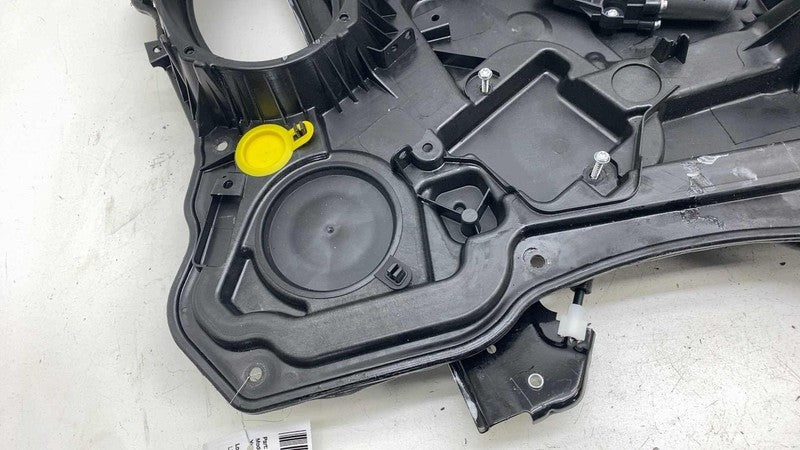 ⭕2017-2025 Chrysler Pacifica Front Left Door Window Regulator & Motor w/ Carrier