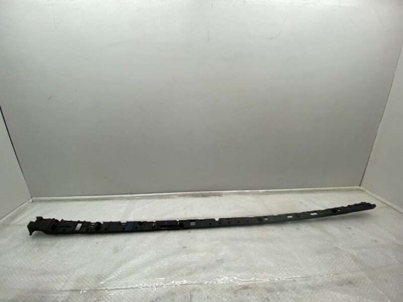 Does Not Apply 2016-2023 Tesla Model X Passenger Side Rocker Carrier Panel Trim Bracket Right