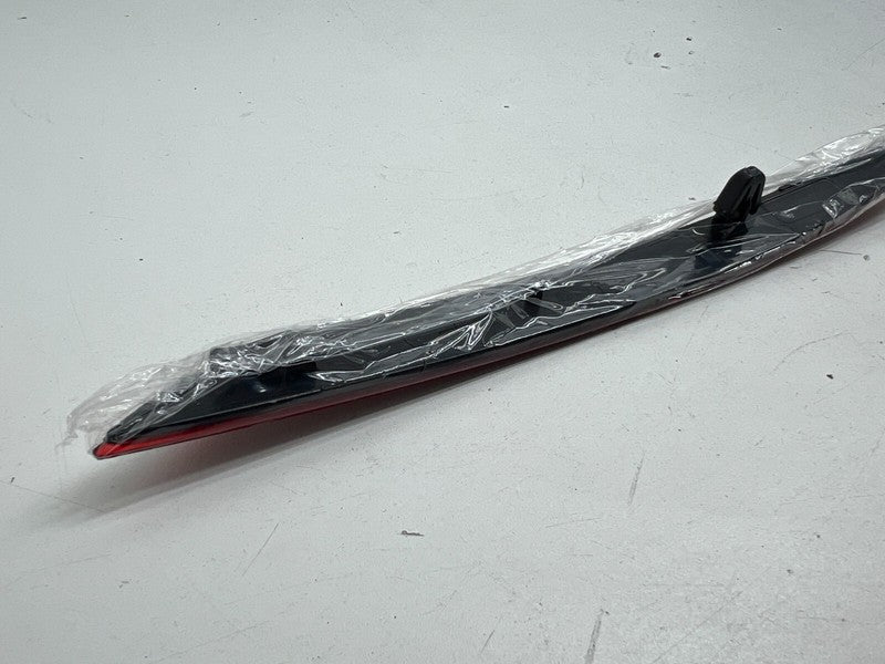 149581800C ⭕ 20-24 Model Y Rear Right Bumper Tail Light Reflector Reflex Lamp 1495818-00-C