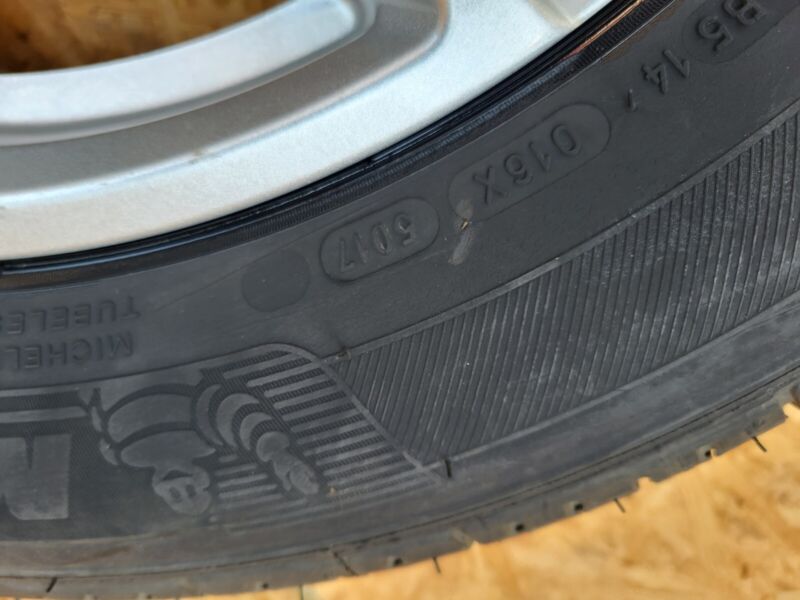 2336 3166 ⭕ 2018-2020 GMC Terrain Wheel Rim 18" inch 18x7.0J w/ Tire 225/60R18 x2 23363166