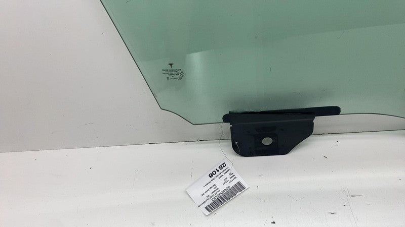E9 43R-014955 ⭕ 2020-2021 Tesla Model Y Front Driver Side Door Window Glass Left (Single Pane)