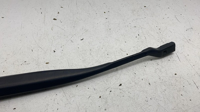 670007562 ⭕ 14-21 Maserati Ghibli Front Driver Side Windshield Wiper Arm Left LH 670007562
