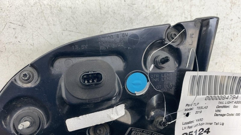 ⭕ 17-23 Model 3 Rear Left Inner Taillight LED Tail Lamp (3-Pin) LH 107