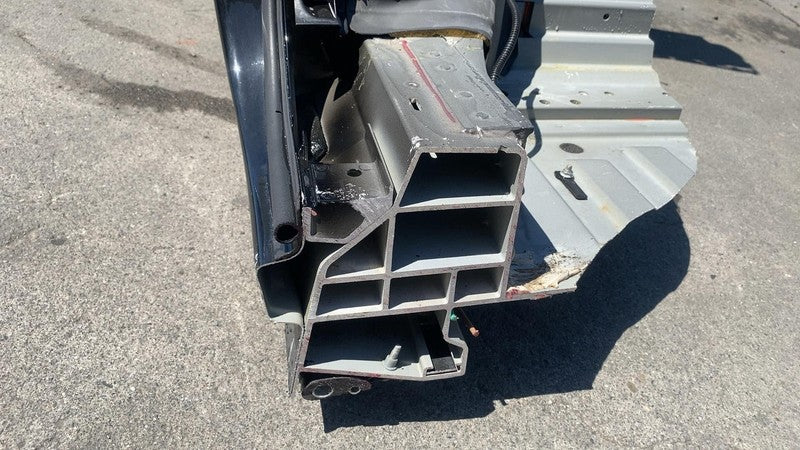 ⭕2016-2020 Tesla Model X Rear Right Quarter Fender Frame Panel Cutout
