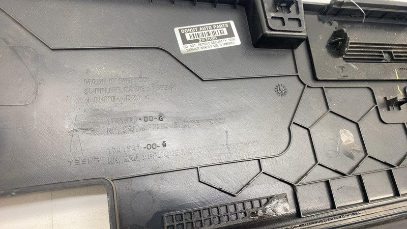 ⭕ 2024-2025 Tesla Cybertruck Passenger Bedside Sail Applique Right 174