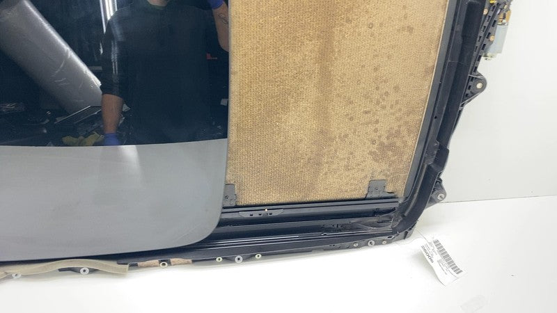 2017-2023 BMW 530e G30 Sun Roof Sunroof Moonroof Track Frame w/ Moving