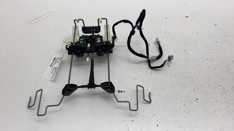 ⭕ 2022-2025 Rivian R1S Front Passenger Side Seat Adjustment Motor & Module Right