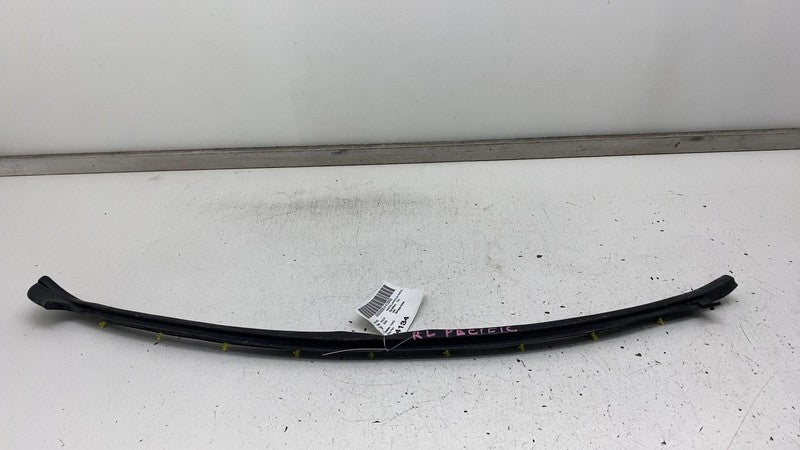 RU0M-T03 ⭕2020-2023 Chrysler Pacifica Rear Driver Side Door Weatherstrip Rubber Seal Left