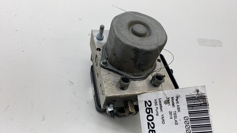 600636300D ⭕ 12-15 Model S MS Hydraulic ABS Anti-Lock Brake System Pump Module 6006363-00-D
