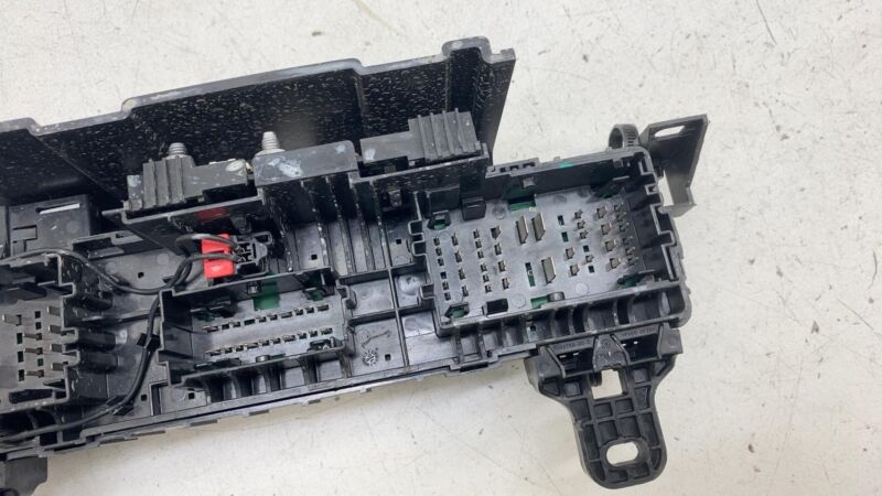 103440600C ⭕16-20 Model S Front Trunk Frunk Engine Bay Under Hood Fuse Box 12V 1034405-00-F