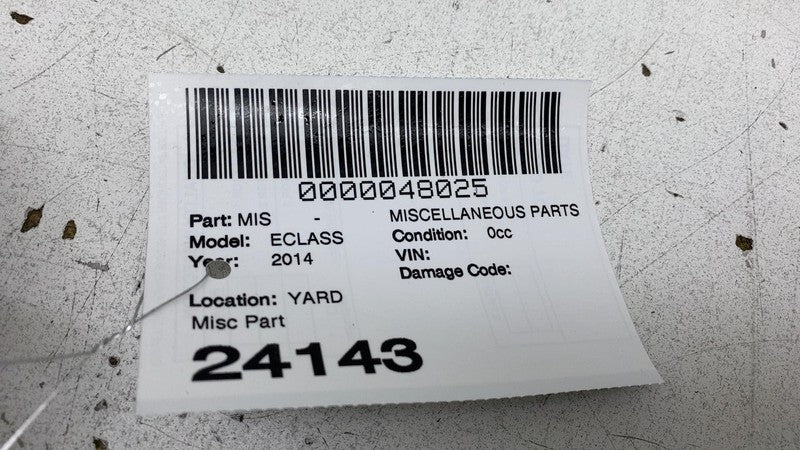 A 204 910 53 01 ⭕ 2010-2016 Mercedes E350 Front Right or Left Seat Back Cover Panel A2049105301