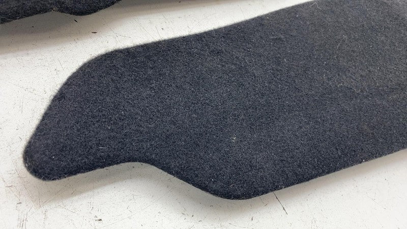 ⭕17-23 Model 3 Left & Right Center Console Carpet Trim 1561493-00-B/15