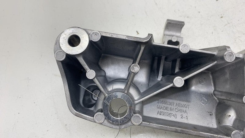 31686307 ⭕ 2021-2023 Polestar 2 Front Left Side Engine Mount Support Bracket LH 31686307