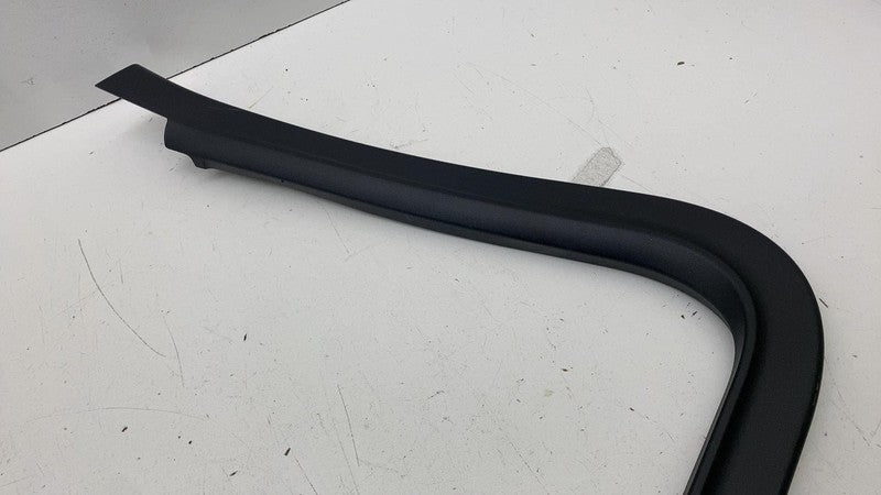 PT00001181-G ⭕ 2022-2025 Rivian R1S Front Left Side Door Interior Garnish Trim PT00001181-G