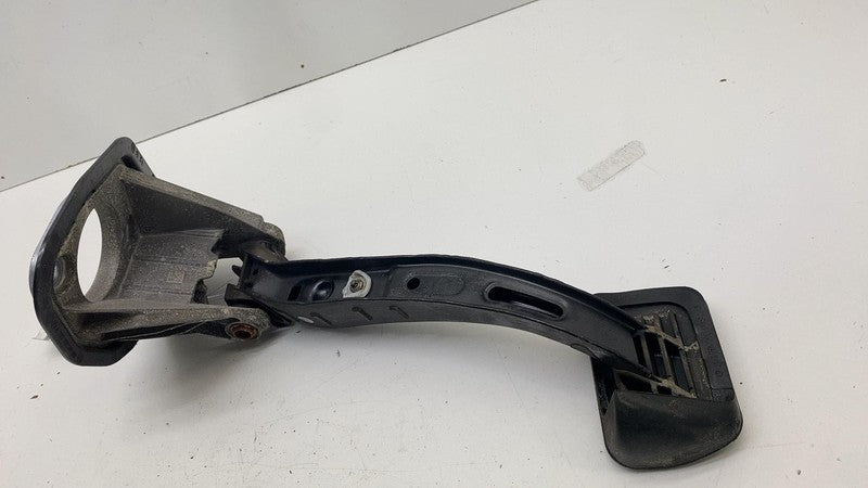 A 297 292 09 00 ⭕ 2022 Mercedes-Benz EQS 450+ Brake Stop Foot Pedal Assembly OEM A2972920900