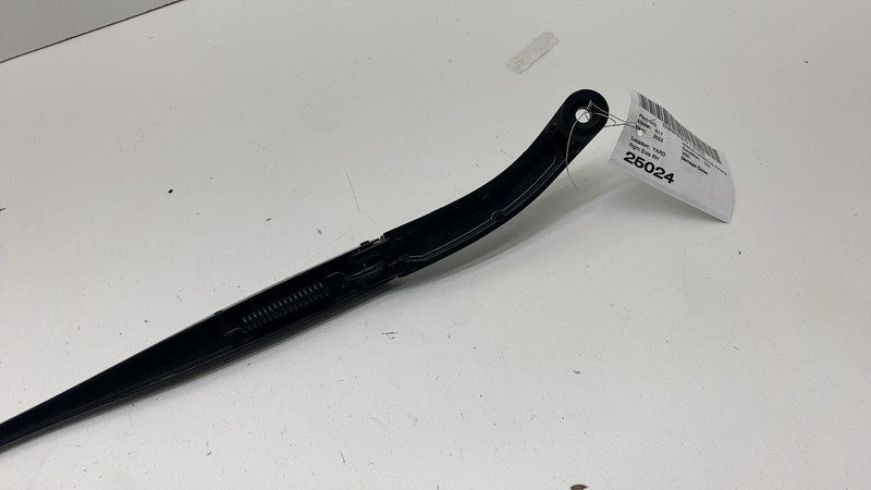 ⭕ 2022 2023 2024 Rivian R1T Front Passenger Right Windshield Wiper Arm