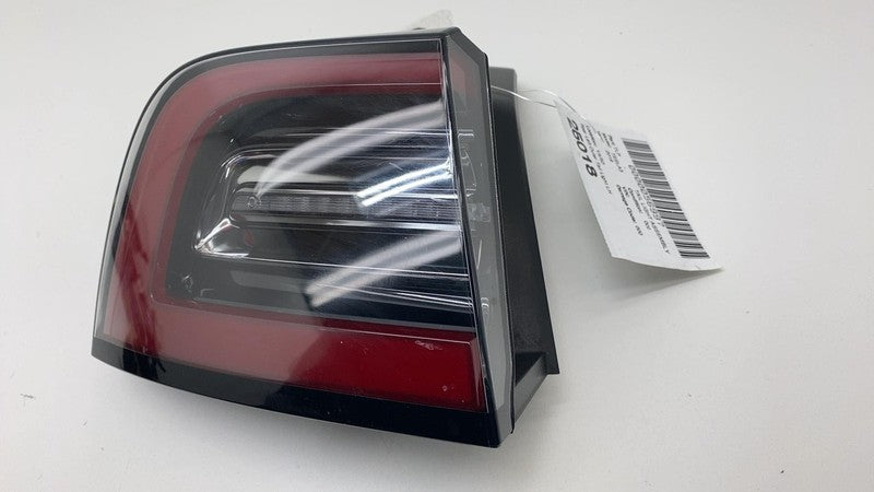 ⭕17-22 Tesla Model 3 Rear Driver Side Exterior Taillight Outer Tail La