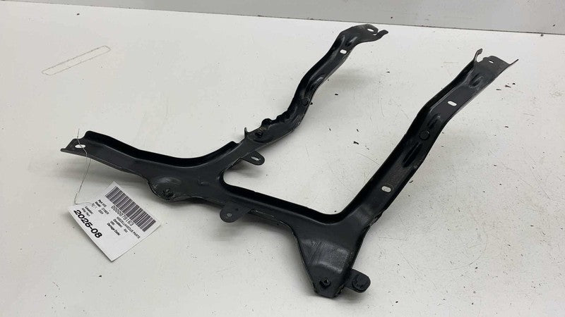 ⭕ 24-25 Tesla Cybertruck Rear Driver Diffuser Mount Bracket Left LH 18