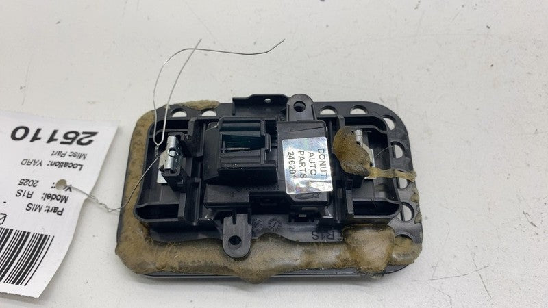 C100740253 C ⭕ 2025 Rivian R1S Rear Right 3rd Row Overhead Roof Dome Lamp Courtesy Light