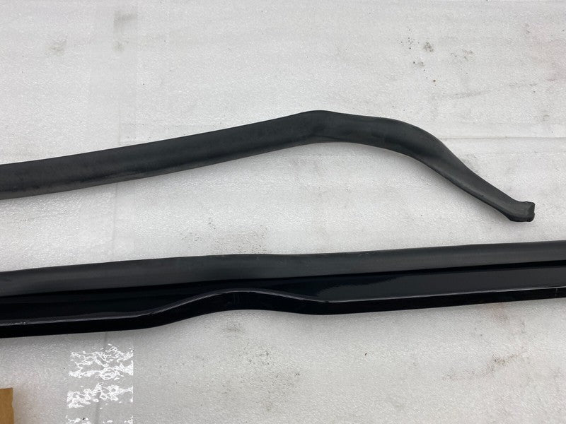 ⭕ 2012-2023 Tesla Model S Right Rocker Panel Scuff Plate Molding w/ Rubber Seal