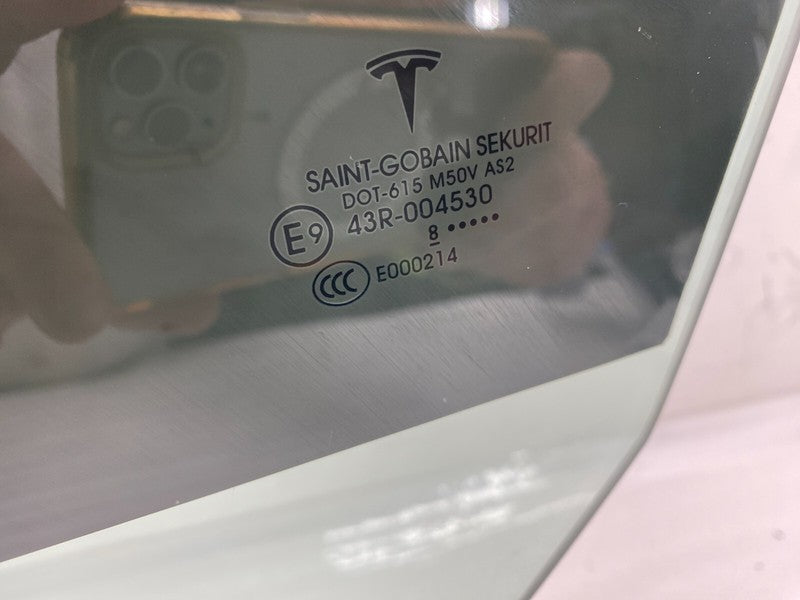 43R-004530 ⭕2017-2019 Tesla Model 3 Front Driver Side Door Window Glass Left (Single Pane)
